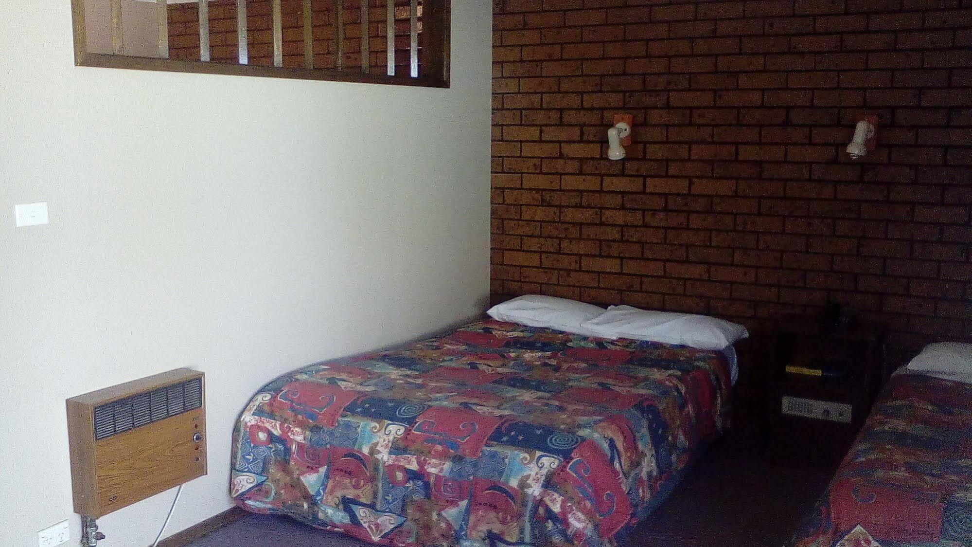 Cardigan Lodge Motel Ballarat Exterior foto